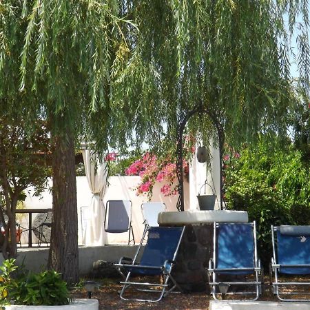 Case Vacanze Villa Lory Мальфа Экстерьер фото