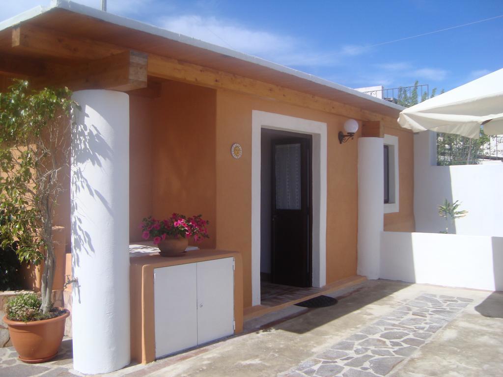 Case Vacanze Villa Lory Мальфа Экстерьер фото