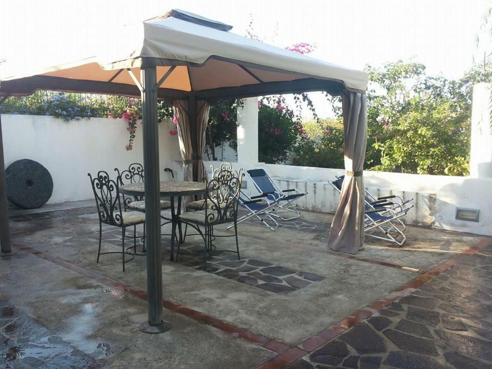 Case Vacanze Villa Lory Мальфа Экстерьер фото